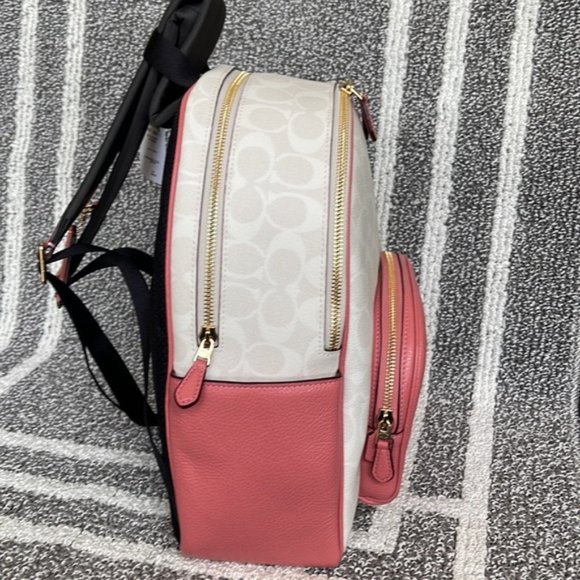 Coach 5671 Court Backpack In Signature Canvas Chalk / Taffy - Picture 3 of 16